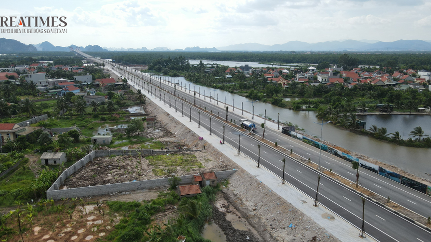 Toàn cảnh cây cầu nghìn tỷ nối Hải Phòng - Quảng Ninh trước ngày thông xe- Ảnh 3.