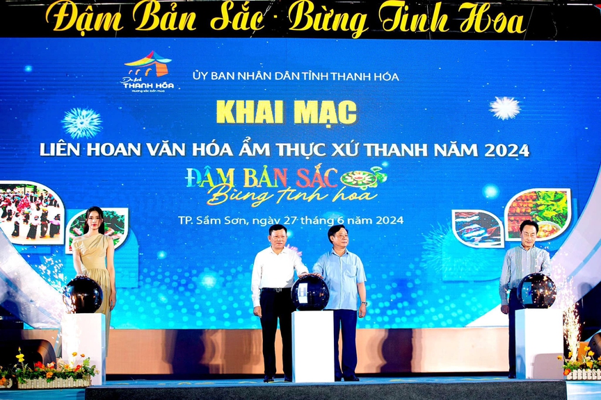 Điều gì khiến du lịch xứ Thanh thu gần 20.000 tỷ đồng trong 6 tháng đầu năm?- Ảnh 2.