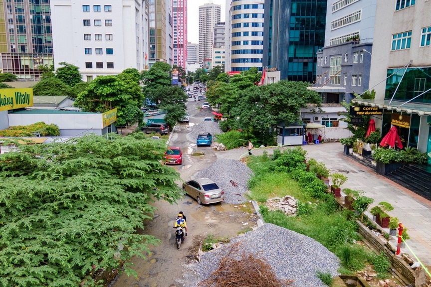 Hà Nội: Đoạn đường 200m trị giá hàng chục tỷ đồng vẫn dở dang sau 4 năm triển khai- Ảnh 1.