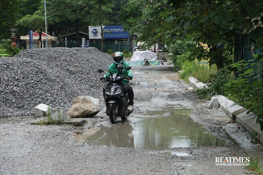 Hà Nội: Đoạn đường 200m trị giá hàng chục tỷ đồng vẫn dở dang sau 4 năm triển khai- Ảnh 9.