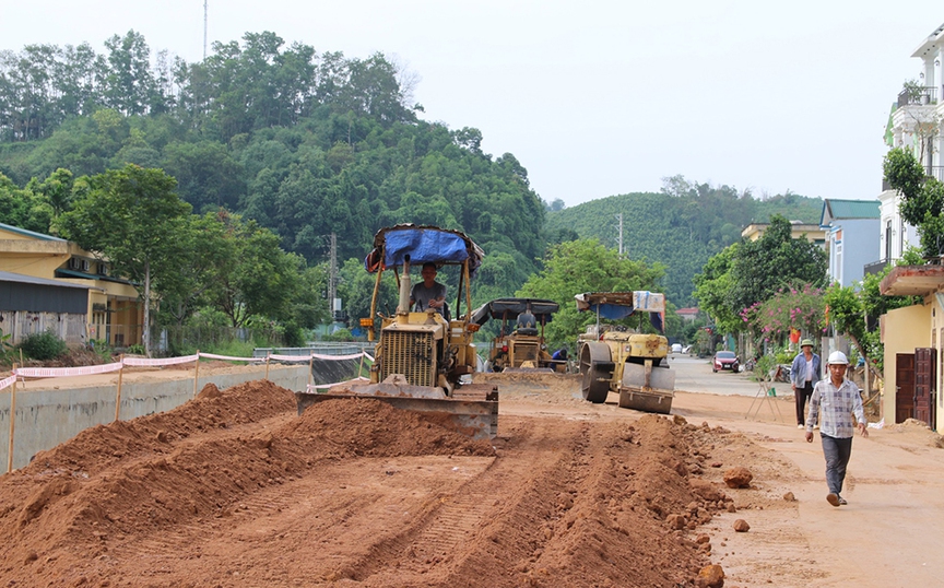 Yên Bái: Tháo gỡ khó khăn, đẩy nhanh tiến độ dự án trọng điểm- Ảnh 1.