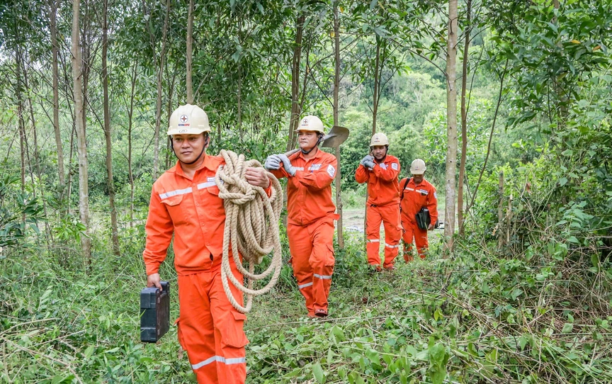 EVNCPC: Hành trình thắp sáng Miền Trung – Tây Nguyên bằng nỗ lực và khát vọng- Ảnh 3.