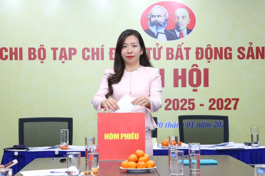 Tạp chí điện tử Bất động sản Việt Nam tổ chức Đại hội Chi bộ nhiệm kỳ 2025 - 2027- Ảnh 12.