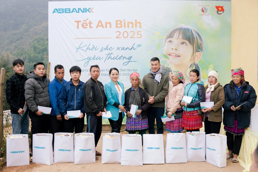 ABBANK phát động gây quỹ 100.000 cây xanh cho người dân tỉnh Yên Bái- Ảnh 2.