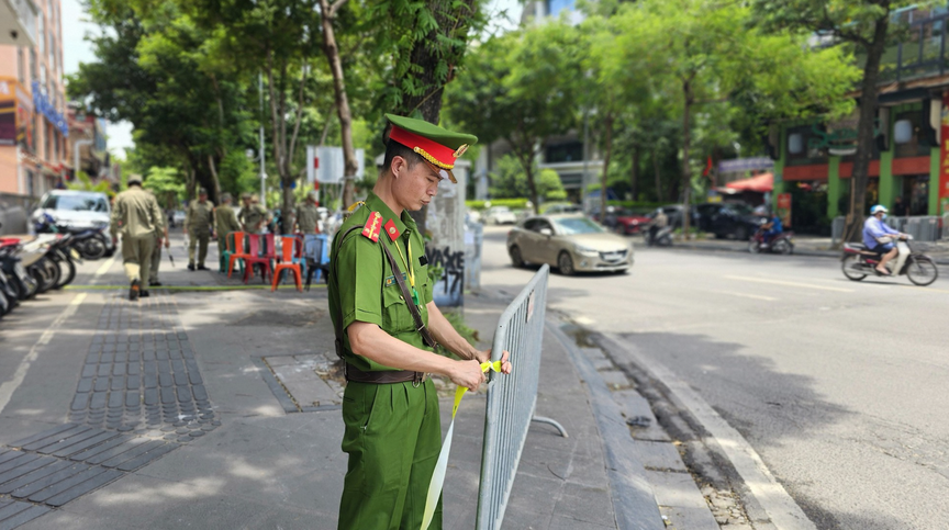 Tết Nguyên đán 2025, Hà Nội tạm cấm những tuyến đường nào?- Ảnh 1.