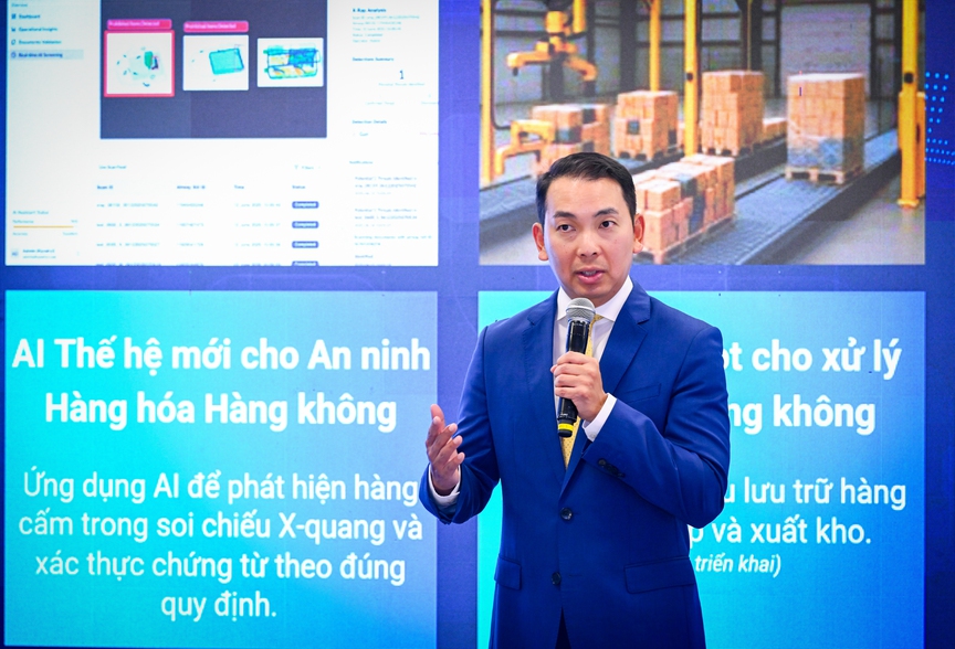 Tiếp tục đẩy mạnh ứng dụng AI, “siêu cảng” Việt Nam SuperPort™ của T&T Group gây ấn tượng mạnh tại VIIE 2025- Ảnh 3.