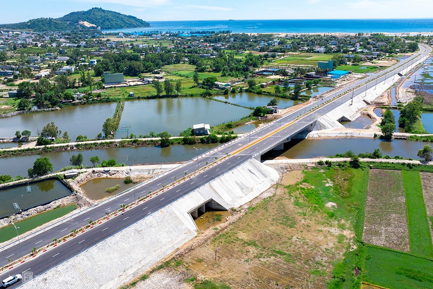 Tỉnh lớn thứ 2 Việt Nam chính thức khánh thành thêm 2 tuyến đường hơn 800 tỷ đồng- Ảnh 1.