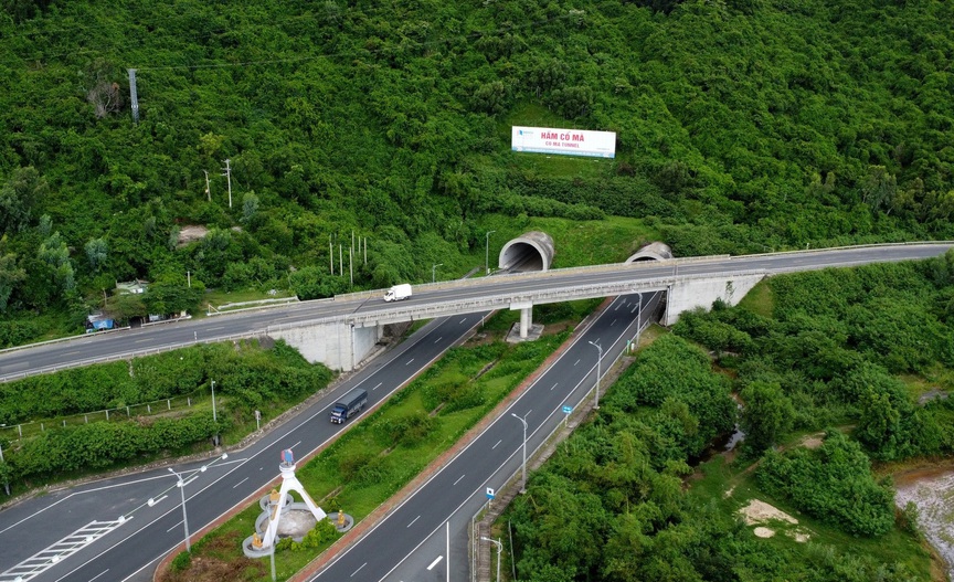 Sắp thông xe toàn tuyến cao tốc nghìn tỷ có bóng dáng Sơn Hải, giúp rút ngắn quãng đường Khánh Hòa - TP. HCM từ 8 giờ còn 5,5 giờ- Ảnh 2.