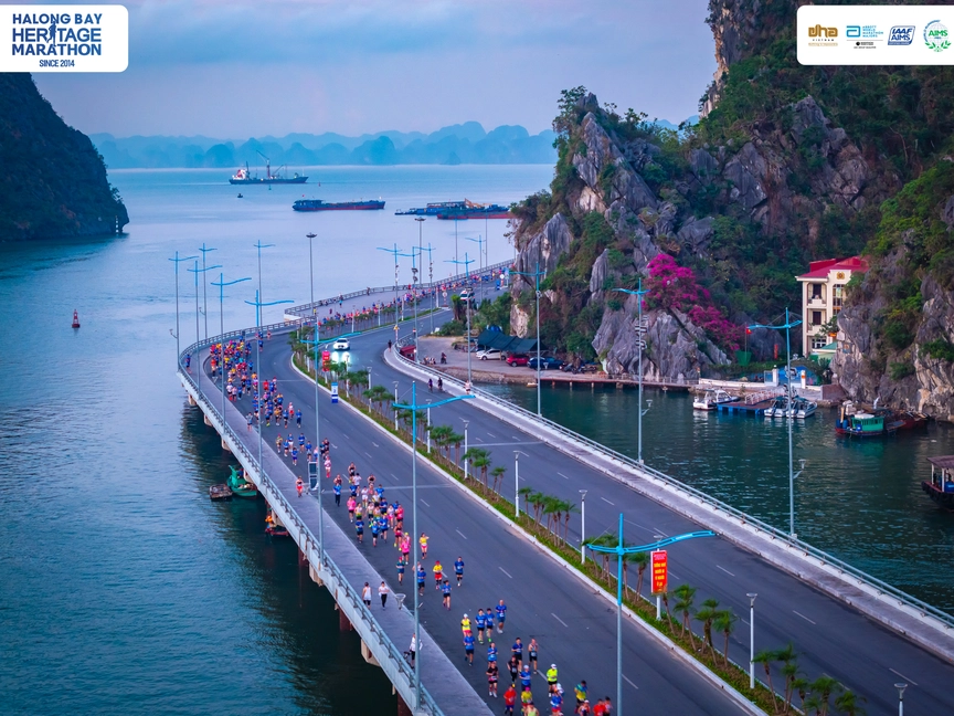 Quảng Ninh: Giải Marathon Quốc tế Di sản Hạ Long được nhận Nhãn Thế giới- Ảnh 1. Quảng Ninh: Giải Marathon Quốc tế Di sản Hạ Long được nhận Nhãn Thế giới- Ảnh 1.
