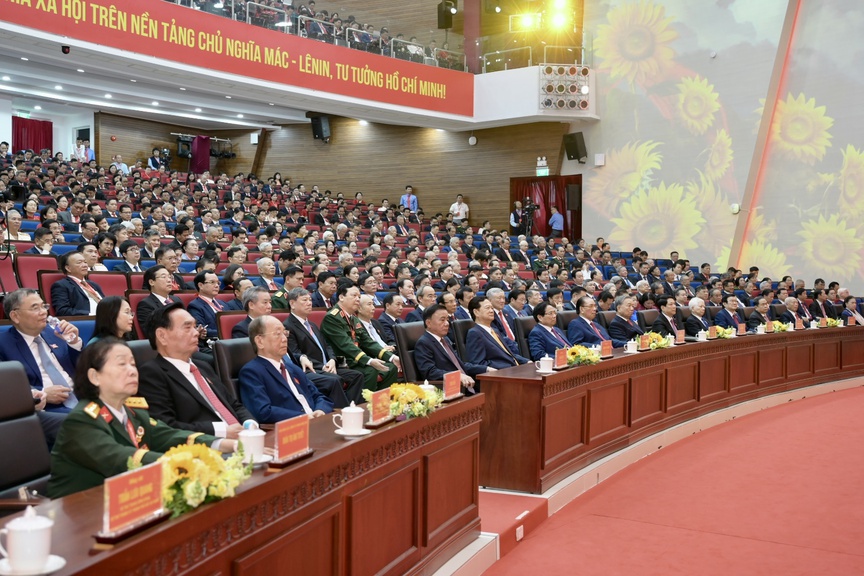 TP.HCM hướng tới siêu đô thị hiện đại với '3 vùng - 1 đặc khu - 3 hành lang - 5 trụ cột'- Ảnh 1.