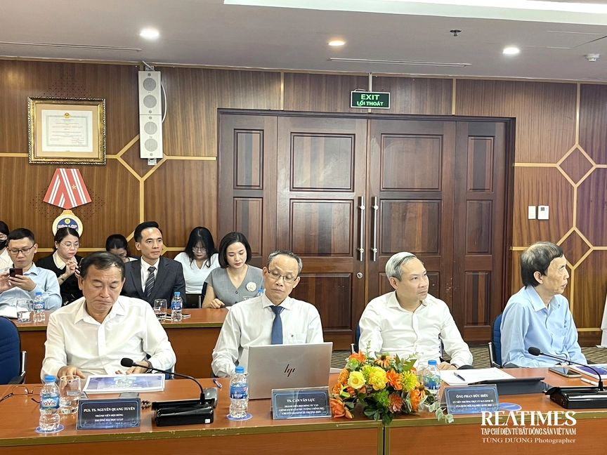 VARS công bố báo cáo: Thị trường bất động sản Việt Nam: Nhận diện những vấn đề bất cập và giải pháp- Ảnh 3. VARS công bố báo cáo: Thị trường bất động sản Việt Nam: Nhận diện những vấn đề bất cập và giải pháp- Ảnh 3.