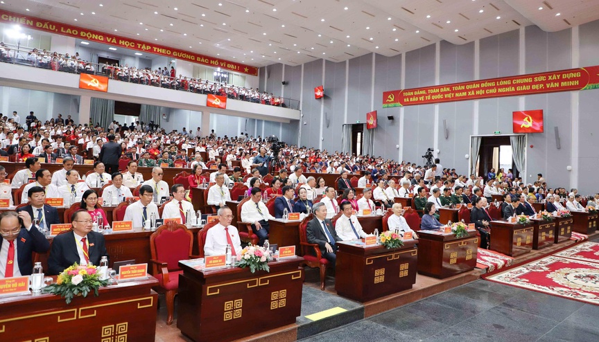 Cà Mau đặt mục tiêu GRDP bình quân đầu người đến năm 2030 trên 6.000 USD- Ảnh 3. Cà Mau đặt mục tiêu GRDP bình quân đầu người đến năm 2030 trên 6.000 USD- Ảnh 3.