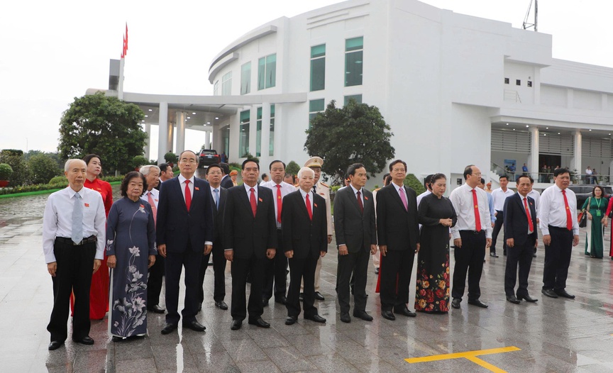 Cà Mau đặt mục tiêu GRDP bình quân đầu người đến năm 2030 trên 6.000 USD- Ảnh 2. Cà Mau đặt mục tiêu GRDP bình quân đầu người đến năm 2030 trên 6.000 USD- Ảnh 2.
