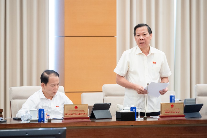 Thông qua Nghị quyết về điều chỉnh mức giảm trừ gia cảnh của thuế thu nhập cá nhân- Ảnh 3. Thông qua Nghị quyết về điều chỉnh mức giảm trừ gia cảnh của thuế thu nhập cá nhân- Ảnh 3.