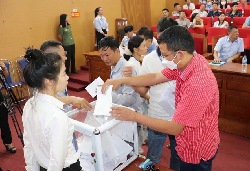Đấu giá rồi bỏ cọc có thể bị cấm tham gia đến 5 năm- Ảnh 1. Ảnh màn hình 2025-10-19 lúc 09.19.43.png