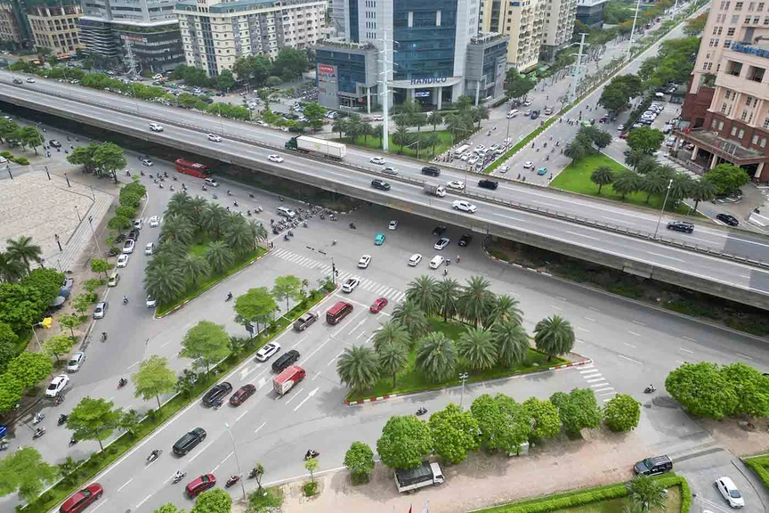 Khu vực dự kiến xây dựng hầm chui tại nút giao Vành đai 3 - Dương Đình Nghệ - Mễ Trì. Nguồn ảnh: Báo Lao Động Khu vực dự kiến xây dựng hầm chui tại nút giao Vành đai 3 - Dương Đình Nghệ - Mễ Trì. Nguồn ảnh: Báo Lao Động