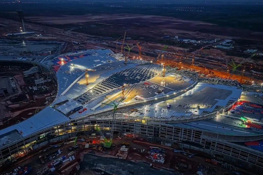 Siêu sân bay 16 tỷ USD lớn nhất Việt Nam chính thức hoàn thành 'đôi mắt thép'- Ảnh 2. Siêu sân bay 16 tỷ USD lớn nhất Việt Nam chính thức hoàn thành 'đôi mắt thép'- Ảnh 2.