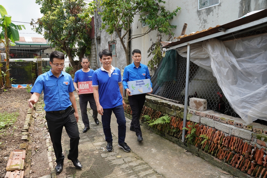 Vinamilk cùng cộng đồng viết tiếp hành trình sẻ chia- Ảnh 8. Vinamilk cùng cộng đồng viết tiếp hành trình sẻ chia- Ảnh 8.