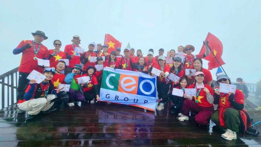 Người CEO Group chinh phục "nóc nhà Đông Dương"- Ảnh 1.
