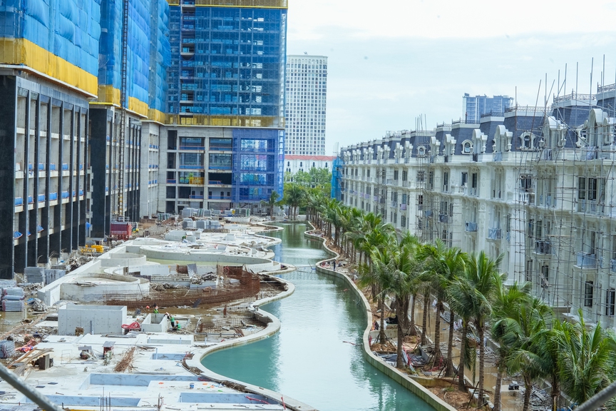 Soi tiến độ hai dự án hàng hiệu Noble Crystal của Sunshine Group tại Hà Nội- Ảnh 3.
