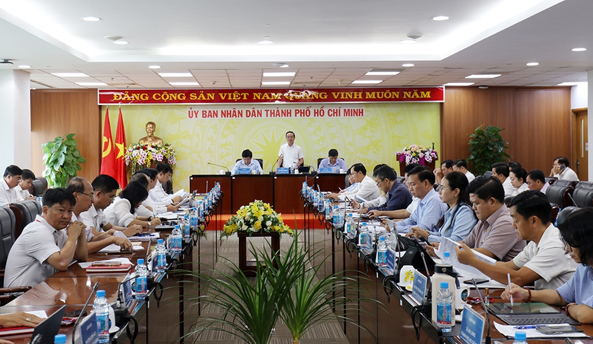 TP.HCM 'thúc' giải ngân đầu tư công, đẩy nhanh các dự án hạ tầng trọng điểm
- Ảnh 1. TP.HCM 'thúc' giải ngân đầu tư công, đẩy nhanh các dự án hạ tầng trọng điểm
- Ảnh 1.