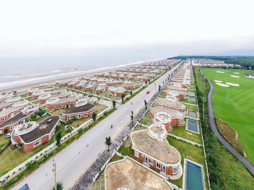 Công ty Hồng Lam Xuân Thành đề xuất biện pháp khắc phục sự cố sau bão số 10 tại Khu du lịch và nhà nghỉ Xuân Thành- Ảnh 1. Công ty Hồng Lam Xuân Thành đề xuất biện pháp khắc phục sự cố sau bão số 10 tại Khu du lịch và nhà nghỉ Xuân Thành- Ảnh 1.