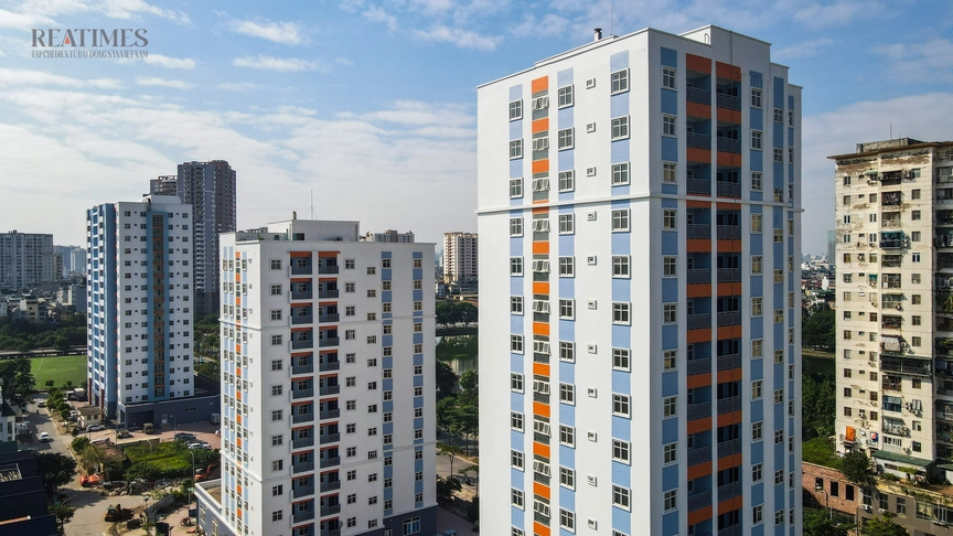 Cận cảnh nhà tái định cư vị trí "vàng" ở Hà Nội bỏ hoang 7 năm "lột xác" làm nhà ở xã hội- Ảnh 4. Cận cảnh nhà tái định cư vị trí "vàng" ở Hà Nội bỏ hoang 7 năm "lột xác" làm nhà ở xã hội- Ảnh 4.