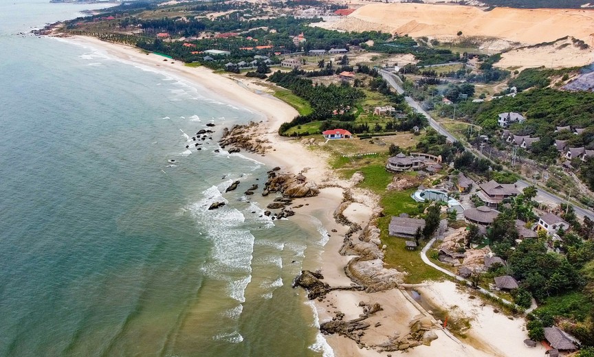 Khu vực Hàm Tiến, Mũi Né. Nguồn ảnh: Internet Khu vực Hàm Tiến, Mũi Né. Nguồn ảnh: Internet