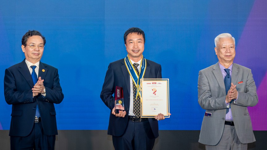 T&T Energy của Bầu Hiển được vinh danh Thương hiệu mạnh tăng trưởng xanh 2025- Ảnh 1.