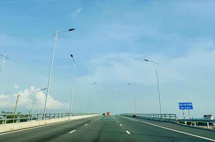 Tuyến đường ven biển 6.400 tỷ đi qua 5 huyện của Nam Định cũ thông xe trước kế hoạch- Ảnh 3.