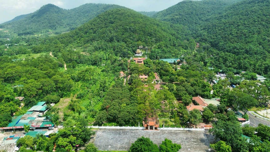 Hải Phòng: Ra mắt 3 tour du lịch mới gắn với Di sản Thế giới Côn Sơn - Kiếp Bạc- Ảnh 1. Hải Phòng: Ra mắt 3 tour du lịch mới gắn với Di sản Thế giới Côn Sơn - Kiếp Bạc- Ảnh 1.