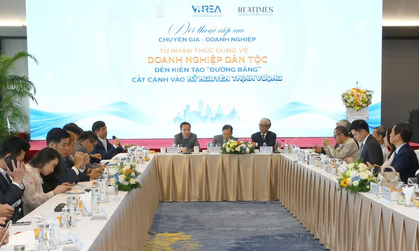 TS. Nguyễn Văn Khôi: VNREA cam kết đồng hành cùng cộng đồng doanh nghiệp Việt Nam kiến tạo hệ sinh thái doanh nghiệp dân tộc- Ảnh 2. TS. Nguyễn Văn Khôi: VNREA cam kết đồng hành cùng cộng đồng doanh nghiệp Việt Nam kiến tạo hệ sinh thái doanh nghiệp dân tộc- Ảnh 2.