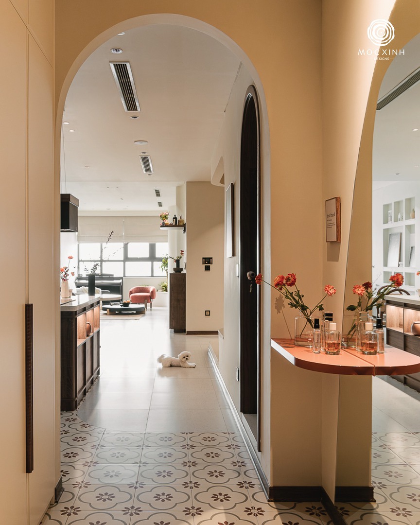 Cải tạo căn hộ 130m2 thành chốn bình yên: Tôn trọng sự tĩnh lặng và kết nối- Ảnh 1.