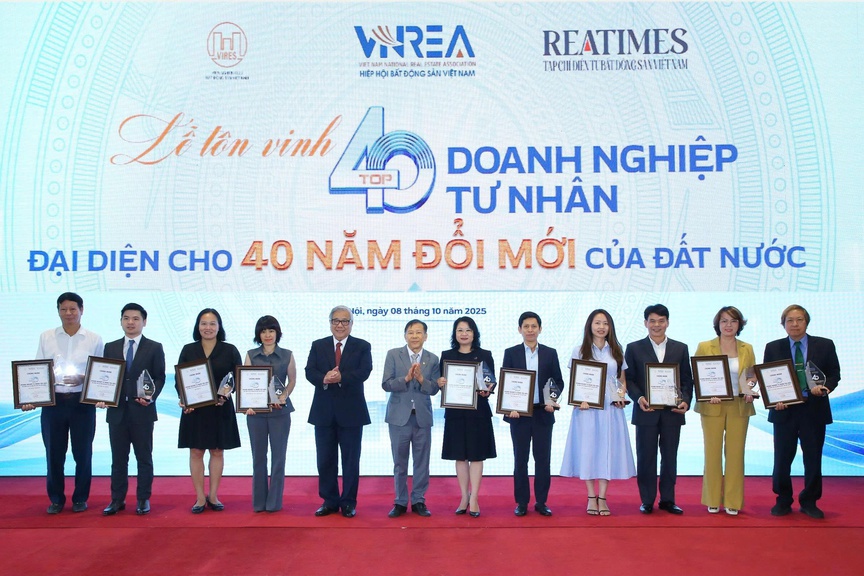 TTC được vinh danh trong Top 40 doanh nghiệp tư nhân tiêu biểu đại diện 40 năm Đổi mới- Ảnh 2. TTC được vinh danh trong Top 40 doanh nghiệp tư nhân tiêu biểu đại diện 40 năm Đổi mới- Ảnh 2.
