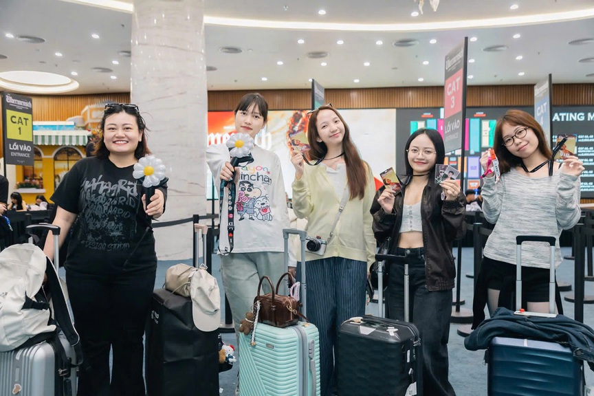 Fan đổ về Ocean City check in G-DRAGON 2025 WORLD TOUR [Übermensch] IN HANOI, háo hức chờ concert lịch sử- Ảnh 1.