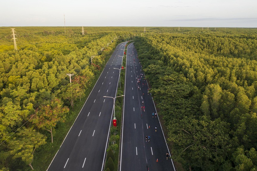 Tuyến đường sắt tốc độ cao 4 tỷ USD có bóng dáng Vinspeed: Sẽ vận hành vào năm 2028, phục vụ gần 44.000 lượt khách mỗi ngày- Ảnh 1.