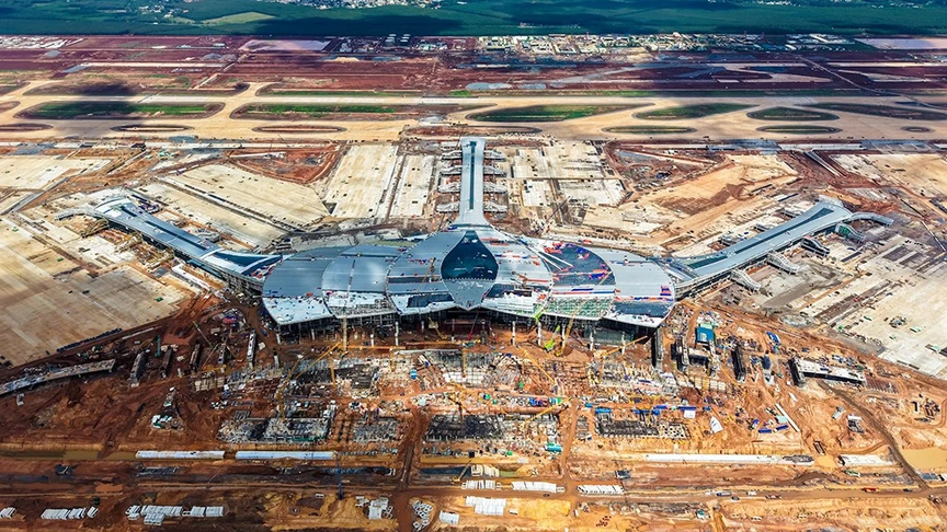 Tháp không lưu 3.500 tỷ cao nhất Việt Nam tại sân bay lớn nhất cả nước, lọt TOP hiện đại nhất thế giới sắp cán đích- Ảnh 3.