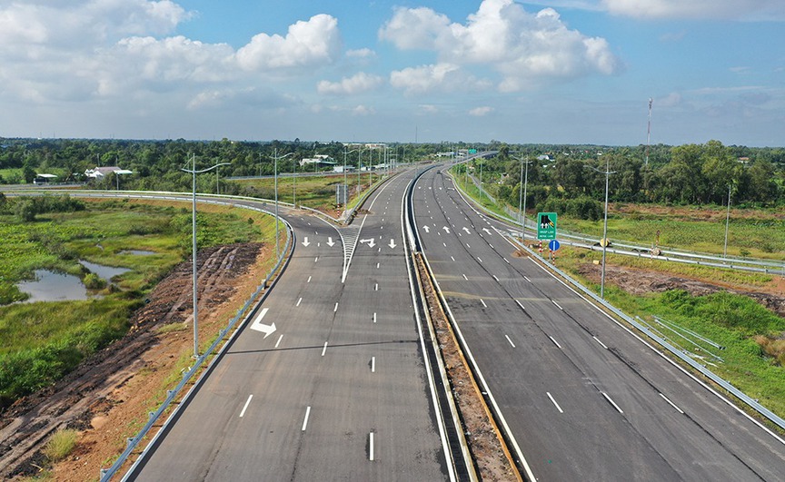 Chỉ một tháng nữa, Việt Nam sẽ chính thức khởi công loạt dự án giao thông trọng điểm hơn 253.000 tỷ- Ảnh 3.