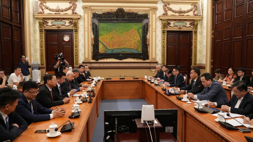 Hình ảnh tại buổi làm việc. Nguồn ảnh: UBND TP. HCM Hình ảnh tại buổi làm việc. Nguồn ảnh: UBND TP. HCM