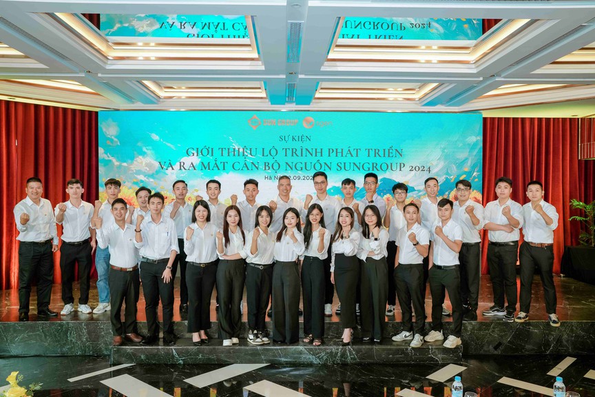 Sun Group lần thứ 6 lọt Top 100 Nơi làm việc tốt nhất Việt Nam 2025- Ảnh 5.