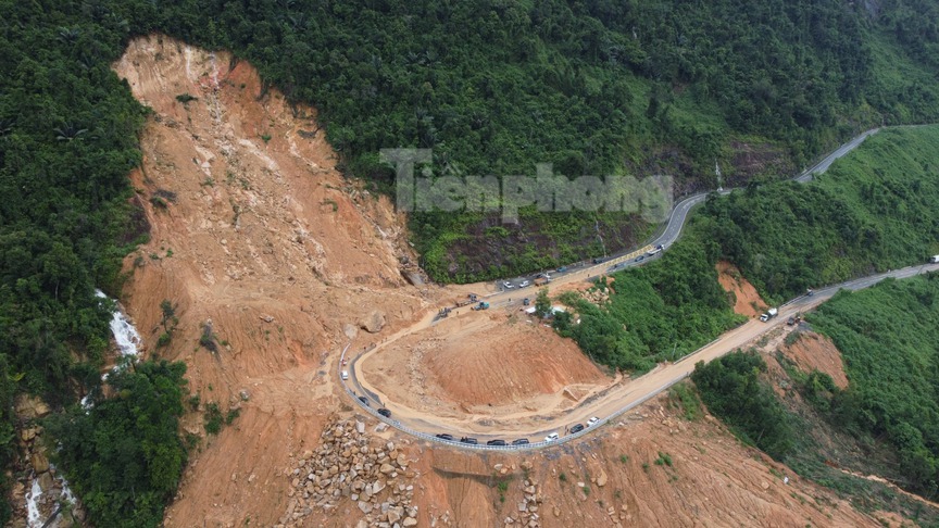 Đèo Khánh Lê. Nguồn ảnh: Báo Tiền phong Đèo Khánh Lê. Nguồn ảnh: Báo Tiền phong