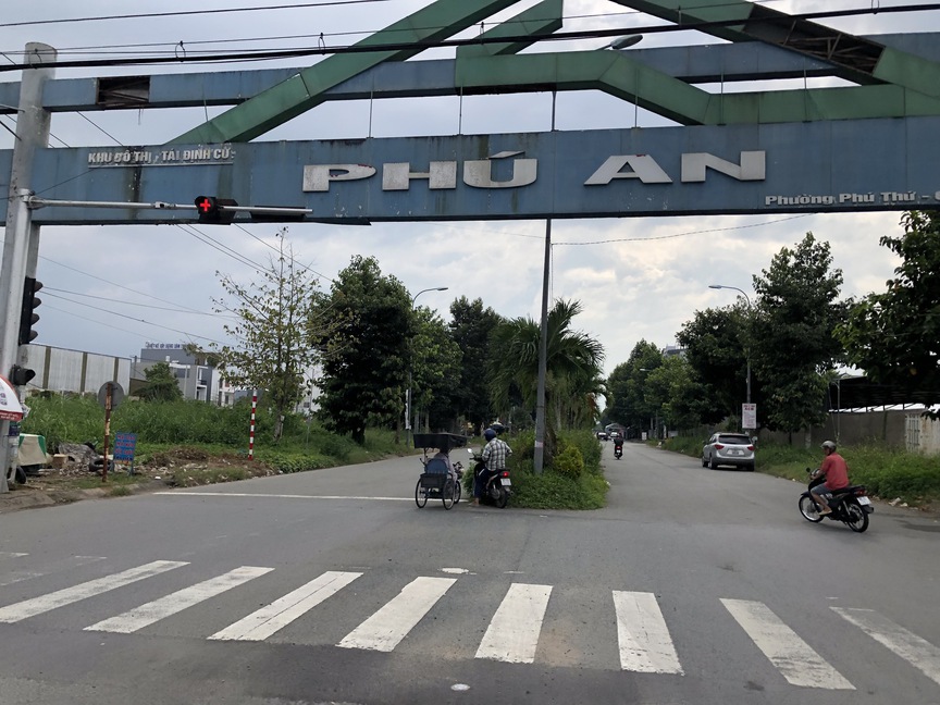 TP. Cần Thơ: Gỡ điểm nghẽn 8 dự án nhà ở thương mại đang ách tắc- Ảnh 1. TP. Cần Thơ: Gỡ điểm nghẽn 8 dự án nhà ở thương mại đang ách tắc- Ảnh 1.