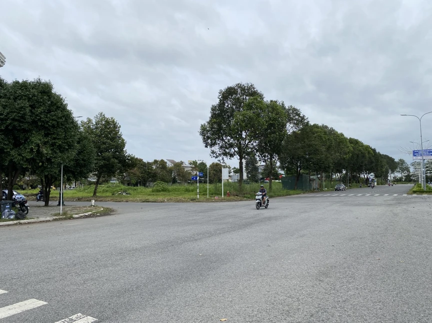 TP. Cần Thơ: Gỡ điểm nghẽn 8 dự án nhà ở thương mại đang ách tắc- Ảnh 3. TP. Cần Thơ: Gỡ điểm nghẽn 8 dự án nhà ở thương mại đang ách tắc- Ảnh 3.