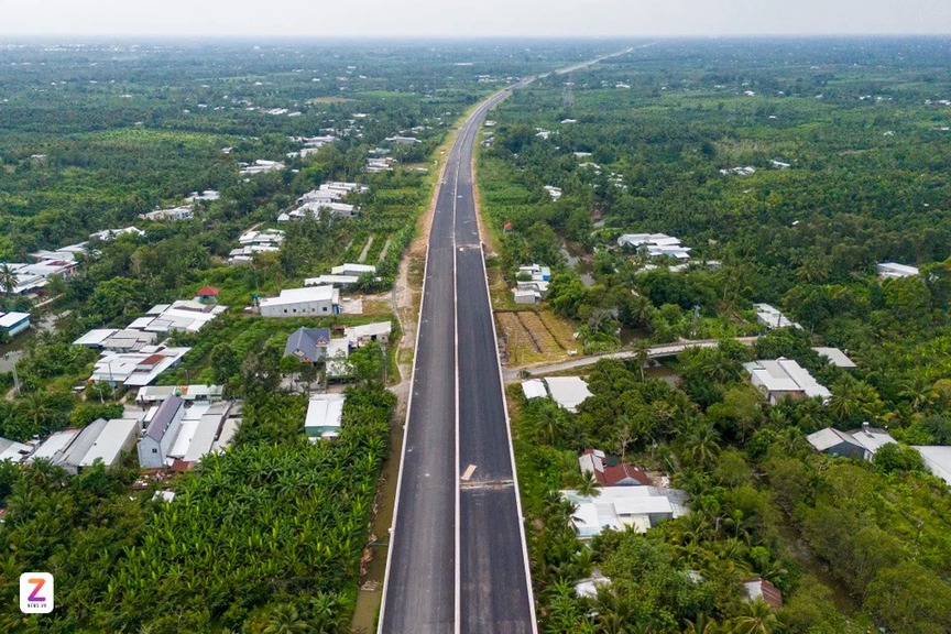 Chỉ hơn một tháng nữa, tuyến cao tốc cuối cùng trên trục xương sống Bắc - Nam phía Đông sẽ cán đích- Ảnh 3.