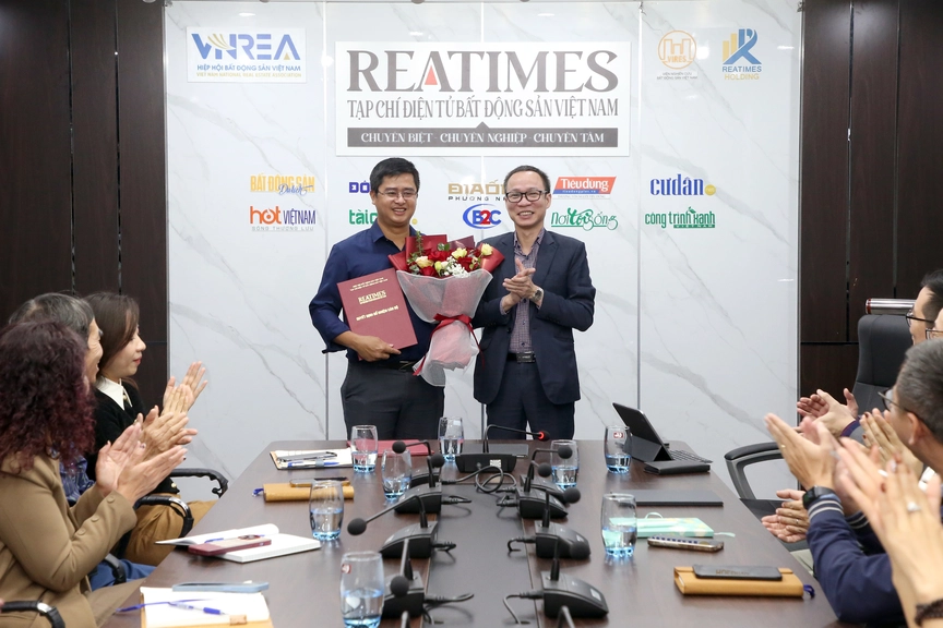 Bổ nhiệm Phó Trưởng ban Pháp lý Tạp chí điện tử Bất động sản Việt Nam- Ảnh 1. Bổ nhiệm Phó Trưởng ban Pháp lý Tạp chí điện tử Bất động sản Việt Nam- Ảnh 1.
