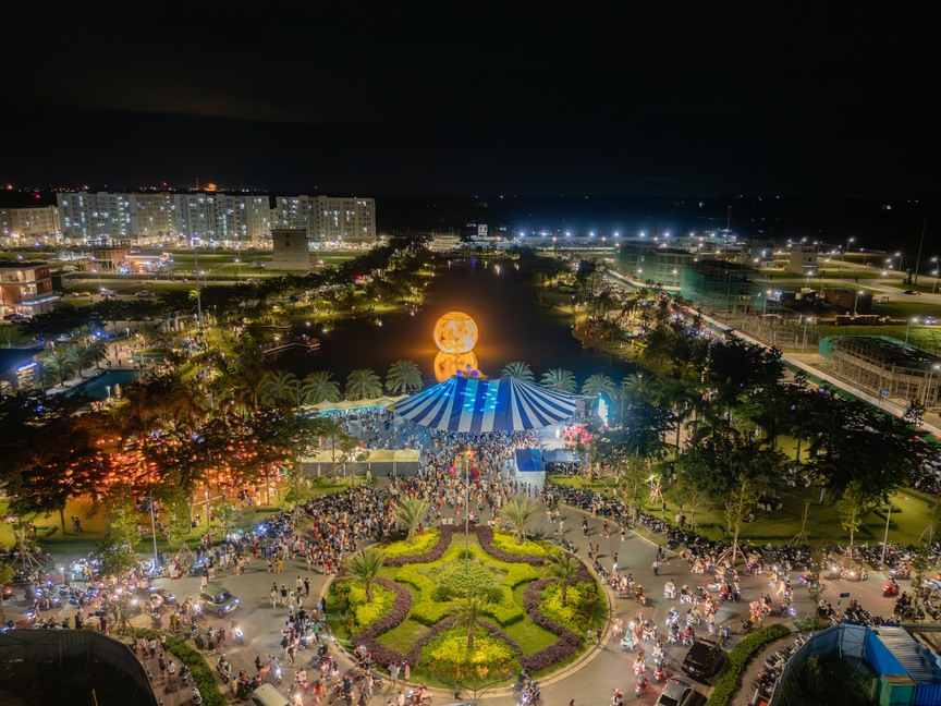 Hai lực đẩy tăng giá hội tụ trên một tuyến phố xuyên tâm Nam Long II Central Lake- Ảnh 1.