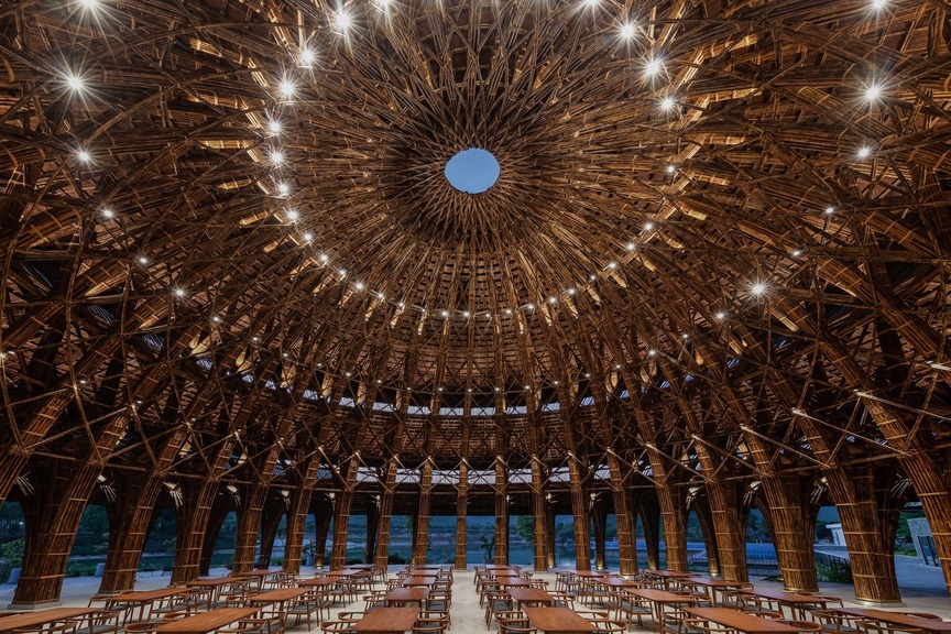 Ngôi nhà tre quy mô lớn nhất Đông Nam Á tại Việt Nam: Cao ngang ngửa ngôi nhà 5 tầng, không dùng bất kỳ vật liệu nào kết nối- Ảnh 3.