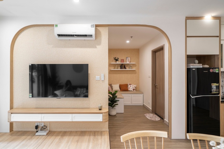 Từ cải tạo nhà đến cải tạo cuộc sống: Một góc đọc sách, một bục gỗ, một chiếc ghế mây tạo nên không gian bình yên giữa lòng đô thị- Ảnh 2. Từ cải tạo nhà đến cải tạo cuộc sống: Một góc đọc sách, một bục gỗ, một chiếc ghế mây tạo nên không gian bình yên giữa lòng đô thị- Ảnh 2.