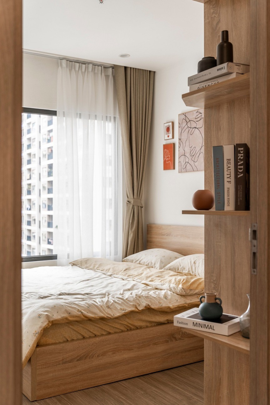 Từ cải tạo nhà đến cải tạo cuộc sống: Một góc đọc sách, một bục gỗ, một chiếc ghế mây tạo nên không gian bình yên giữa lòng đô thị- Ảnh 5. Từ cải tạo nhà đến cải tạo cuộc sống: Một góc đọc sách, một bục gỗ, một chiếc ghế mây tạo nên không gian bình yên giữa lòng đô thị- Ảnh 5.