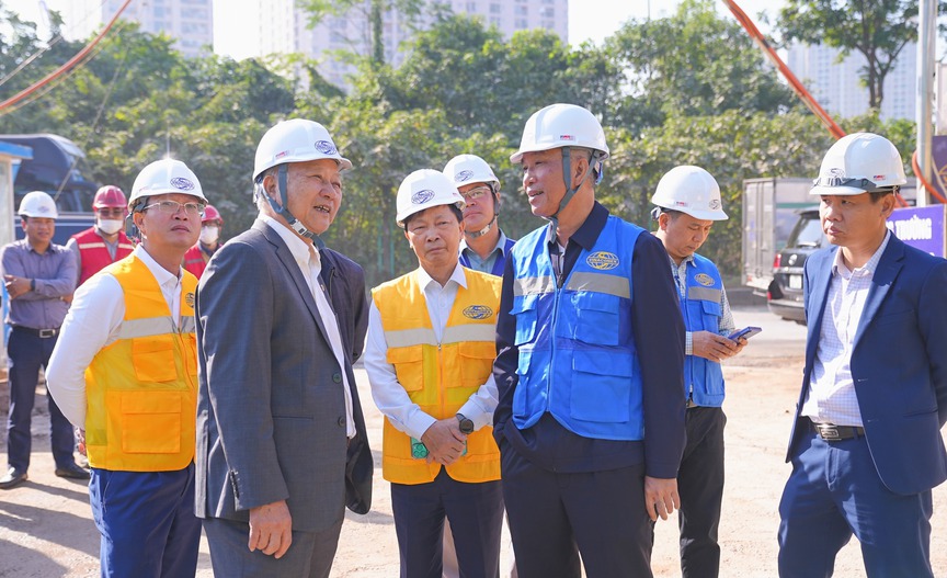 Nút giao hơn 2.300 tỷ được xem 'trục xương sống' trong hệ thống vành đai của Thủ đô đón tin vui lớn- Ảnh 1. Nút giao hơn 2.300 tỷ được xem 'trục xương sống' trong hệ thống vành đai của Thủ đô đón tin vui lớn- Ảnh 1.